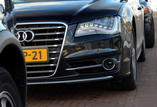 Audi S8 D4