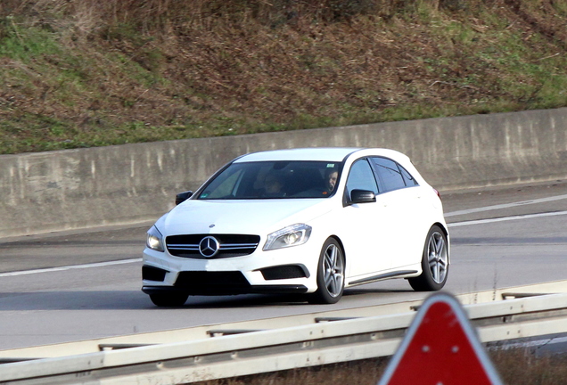 Mercedes-Benz A 45 AMG