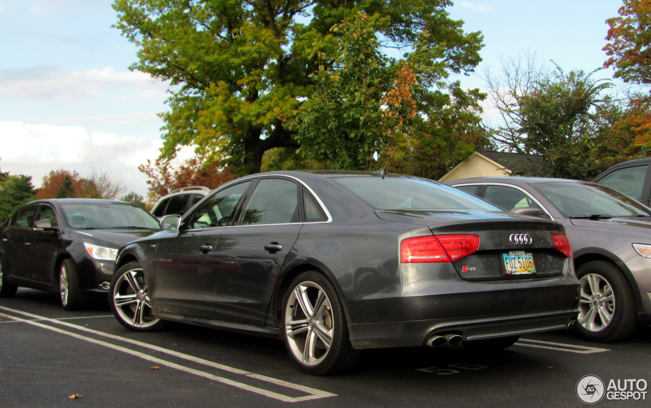 Audi S8 D4