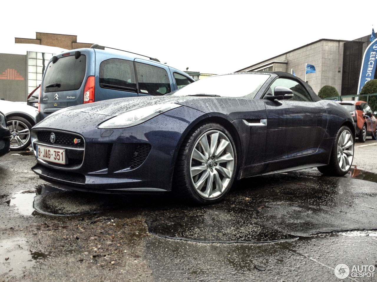 Jaguar F-TYPE S V8 Convertible