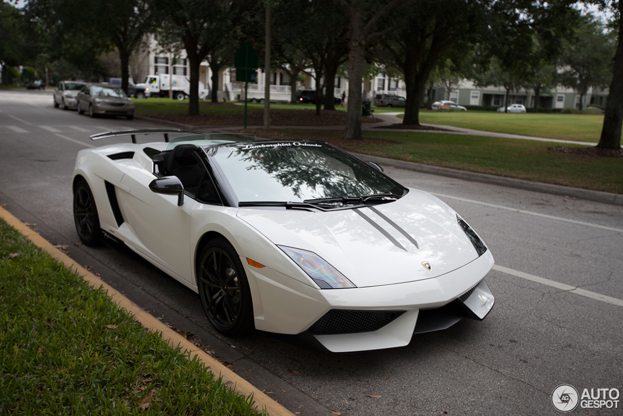 Lamborghini Gallardo LP570-4 Spyder Performante