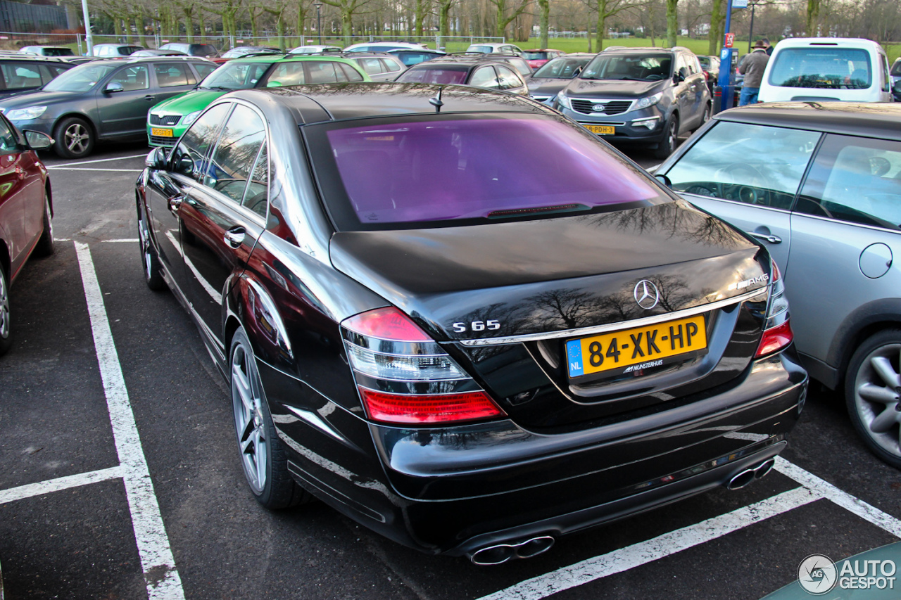 Mercedes-Benz S 65 AMG V221