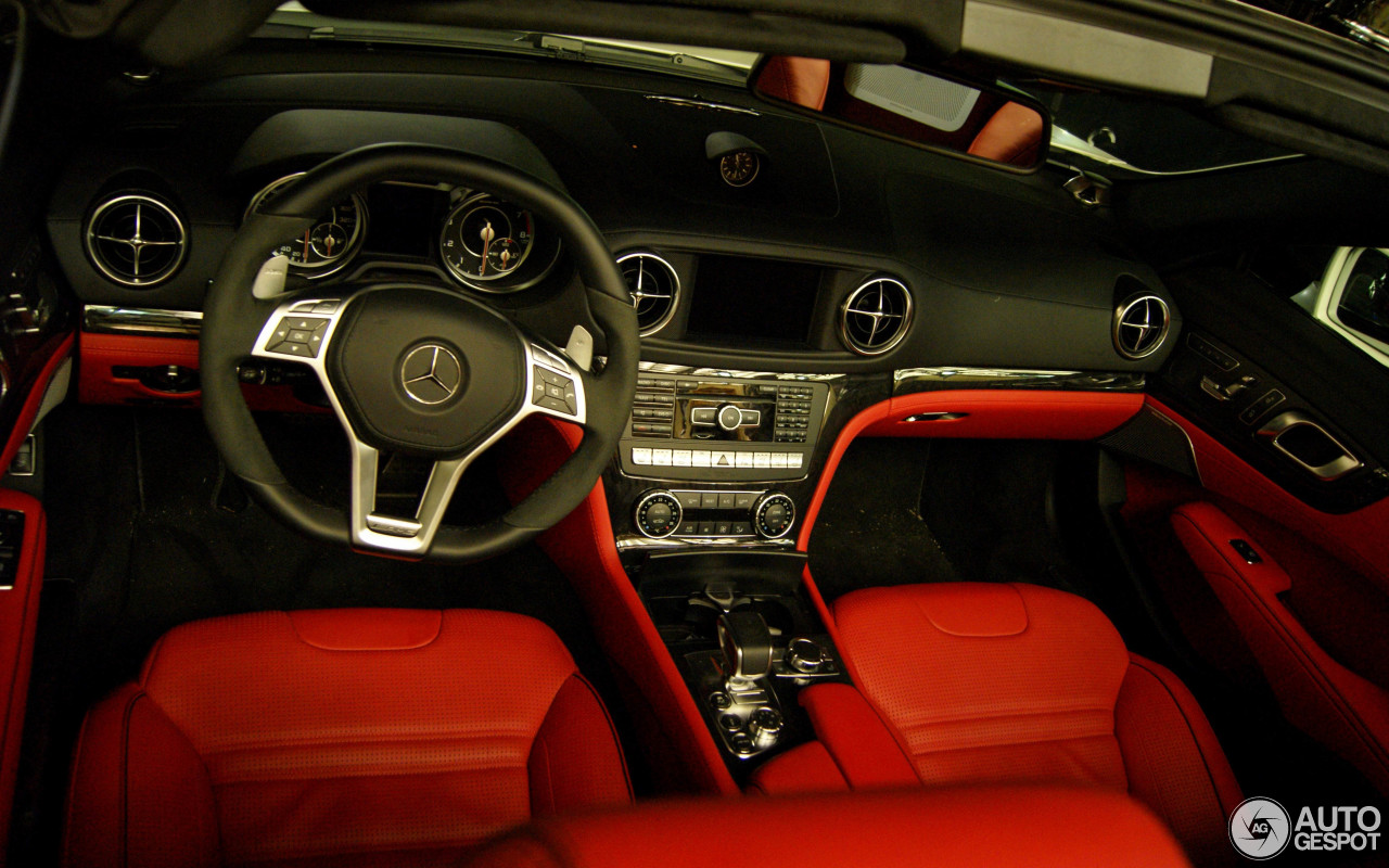 Mercedes-Benz SL 63 AMG R231