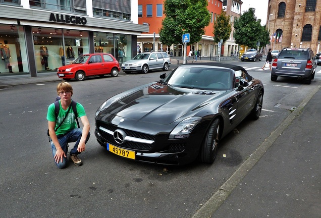 Mercedes-Benz SLS AMG Roadster