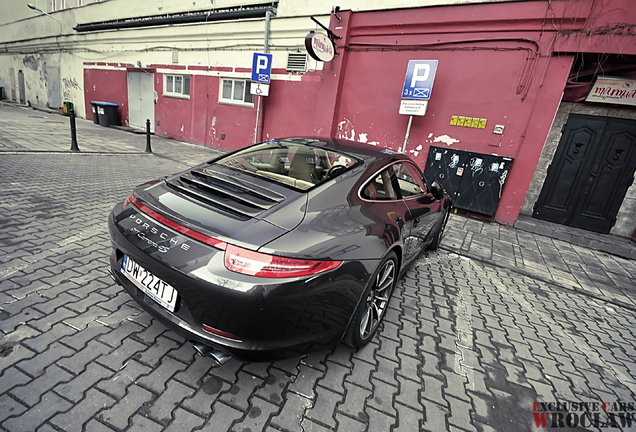 Porsche 991 Carrera 4S MkI