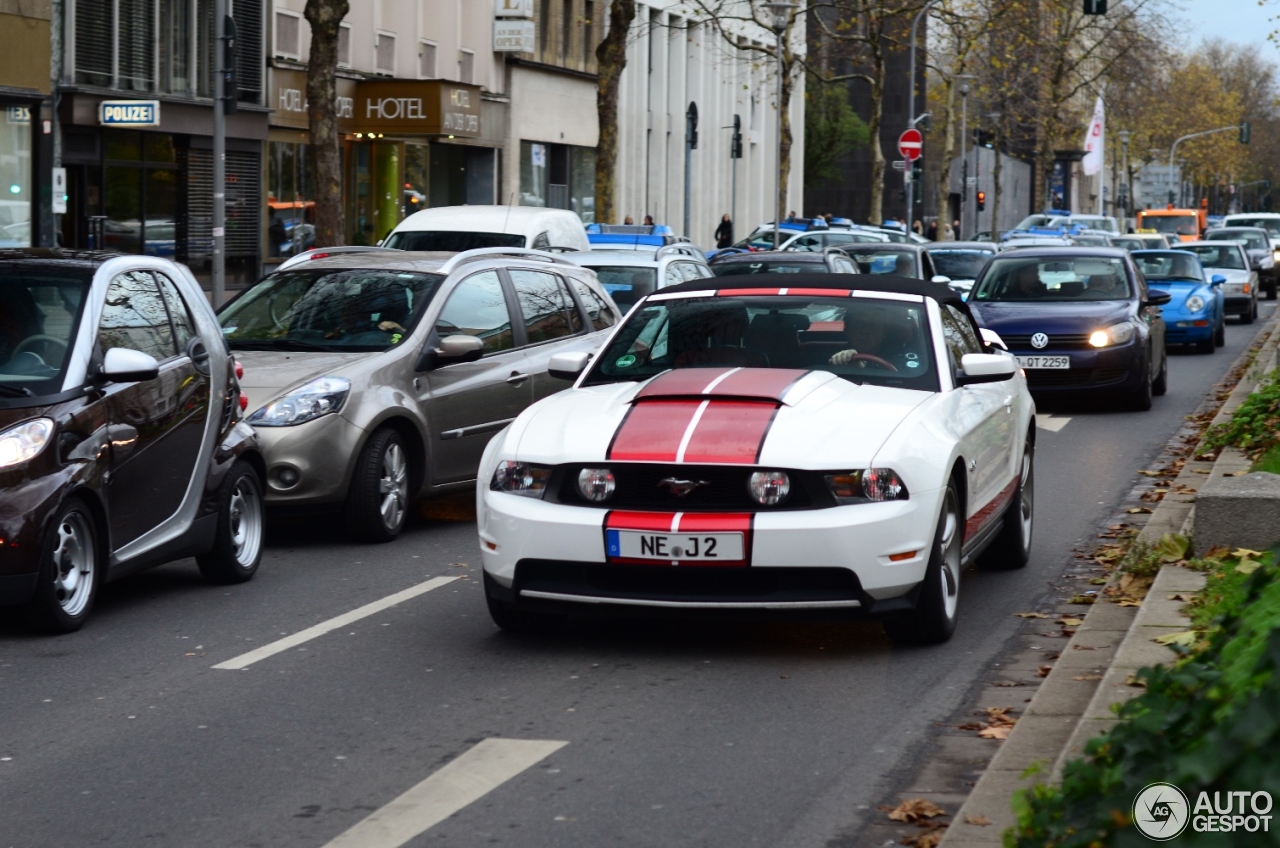 Ford Mustang GT Convertible 2011