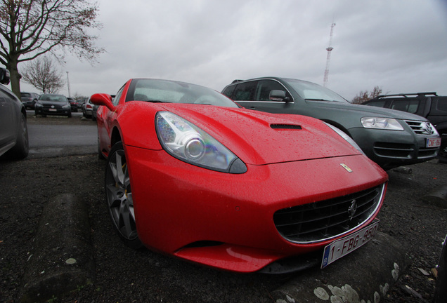 Ferrari California