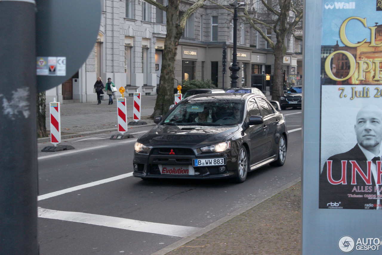 Mitsubishi Lancer Evolution X