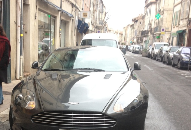 Aston Martin DB9