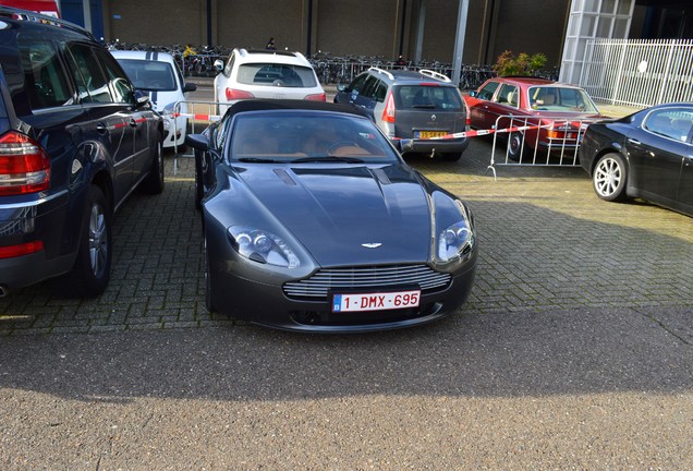 Aston Martin V8 Vantage Roadster