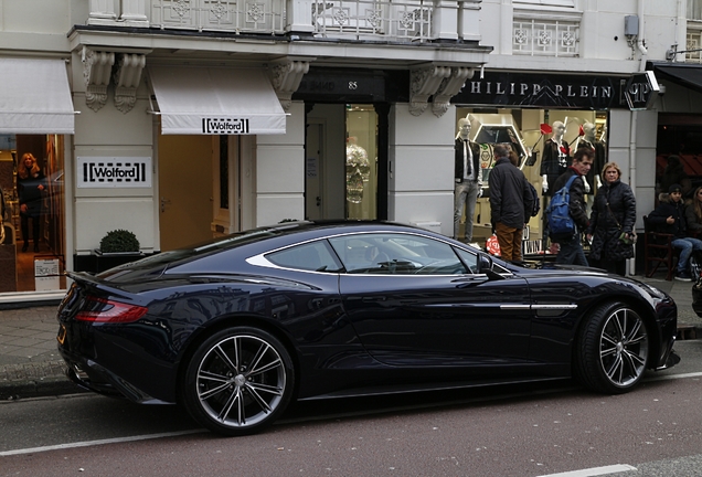 Aston Martin Vanquish 2013