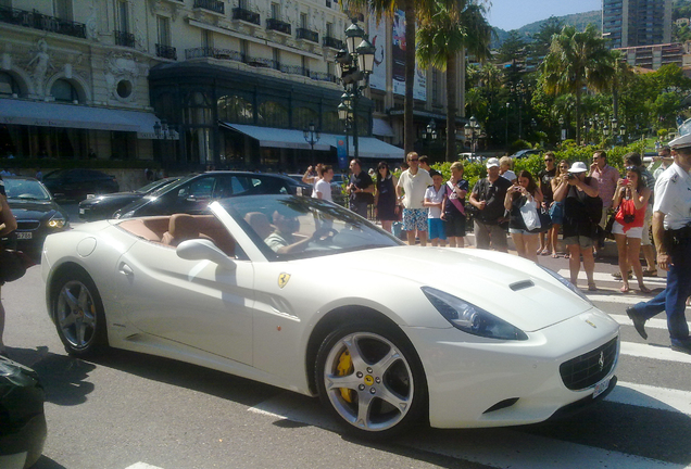 Ferrari California