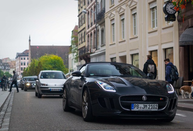 Jaguar F-TYPE S V8 Convertible