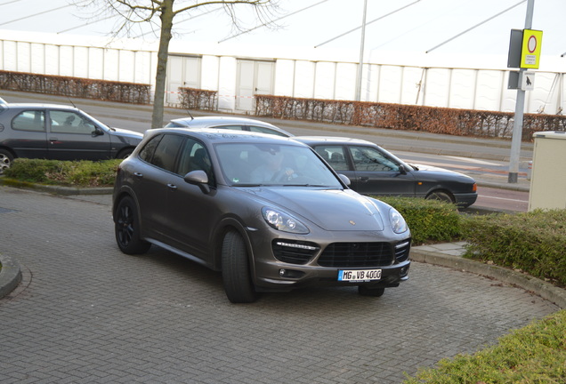 Porsche 958 Cayenne GTS