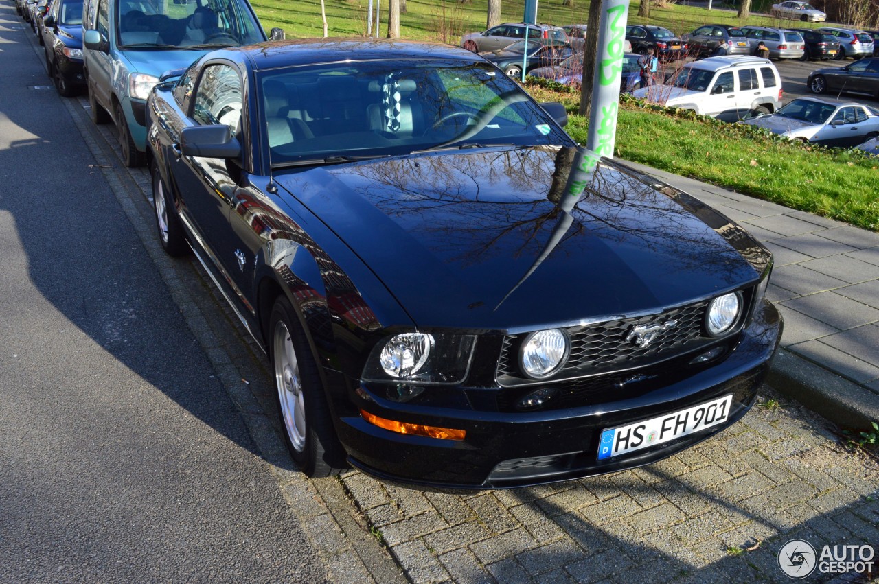 Ford Mustang GT 45th Anniversary Edition