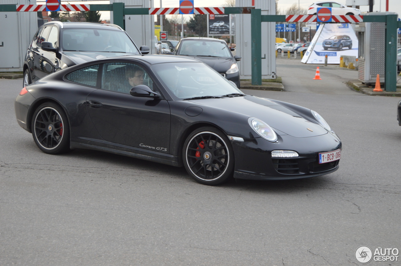 Porsche 997 Carrera GTS