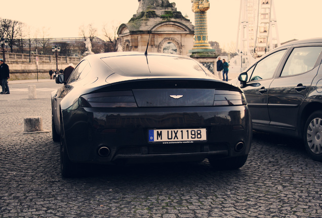 Aston Martin V8 Vantage