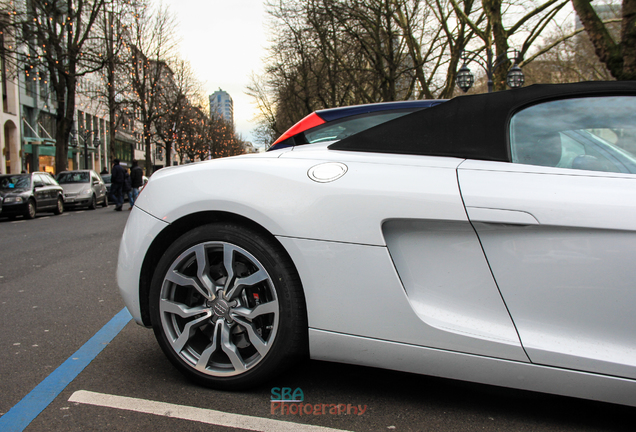 Audi R8 V8 Spyder 2013