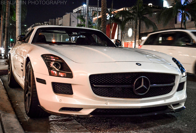 Mercedes-Benz SLS AMG GT