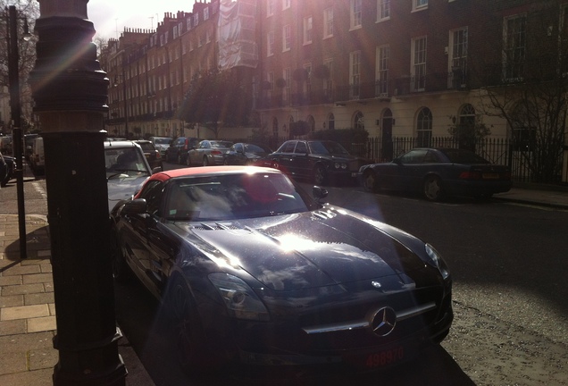 Mercedes-Benz SLS AMG Roadster