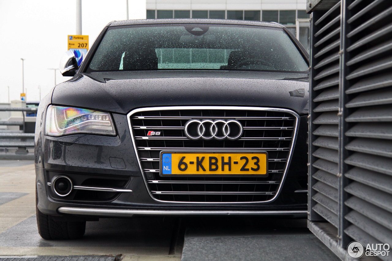 Audi S8 D4