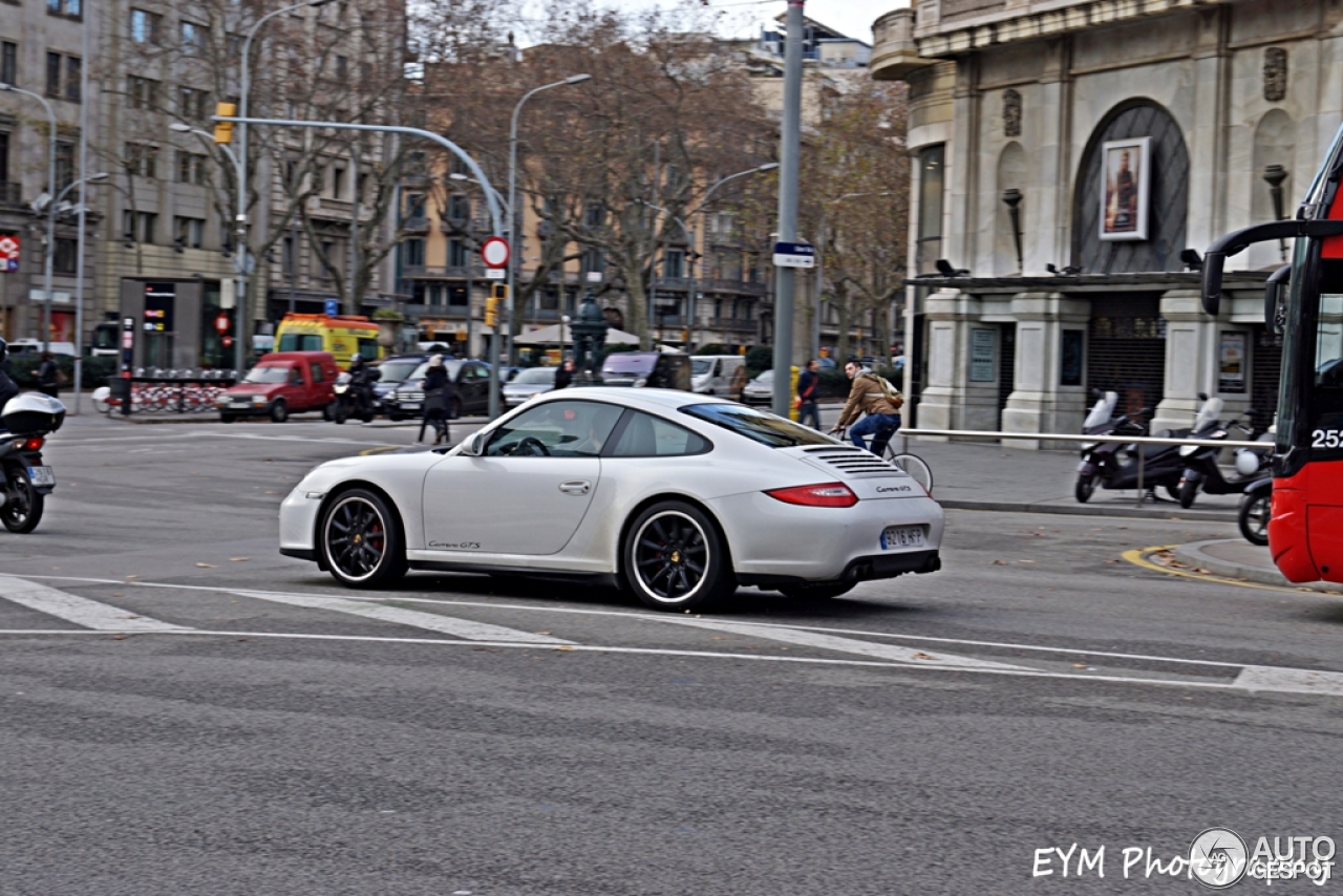 Porsche 997 Carrera GTS