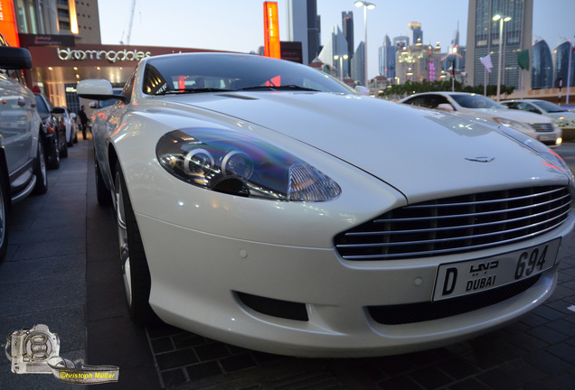 Aston Martin DB9