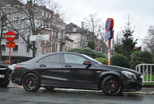 Mercedes-Benz CLA 45 AMG Edition 1 C117