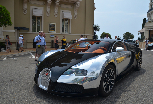 Bugatti Veyron 16.4 Sang Noir