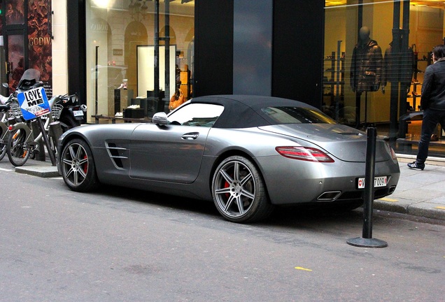 Mercedes-Benz SLS AMG Roadster