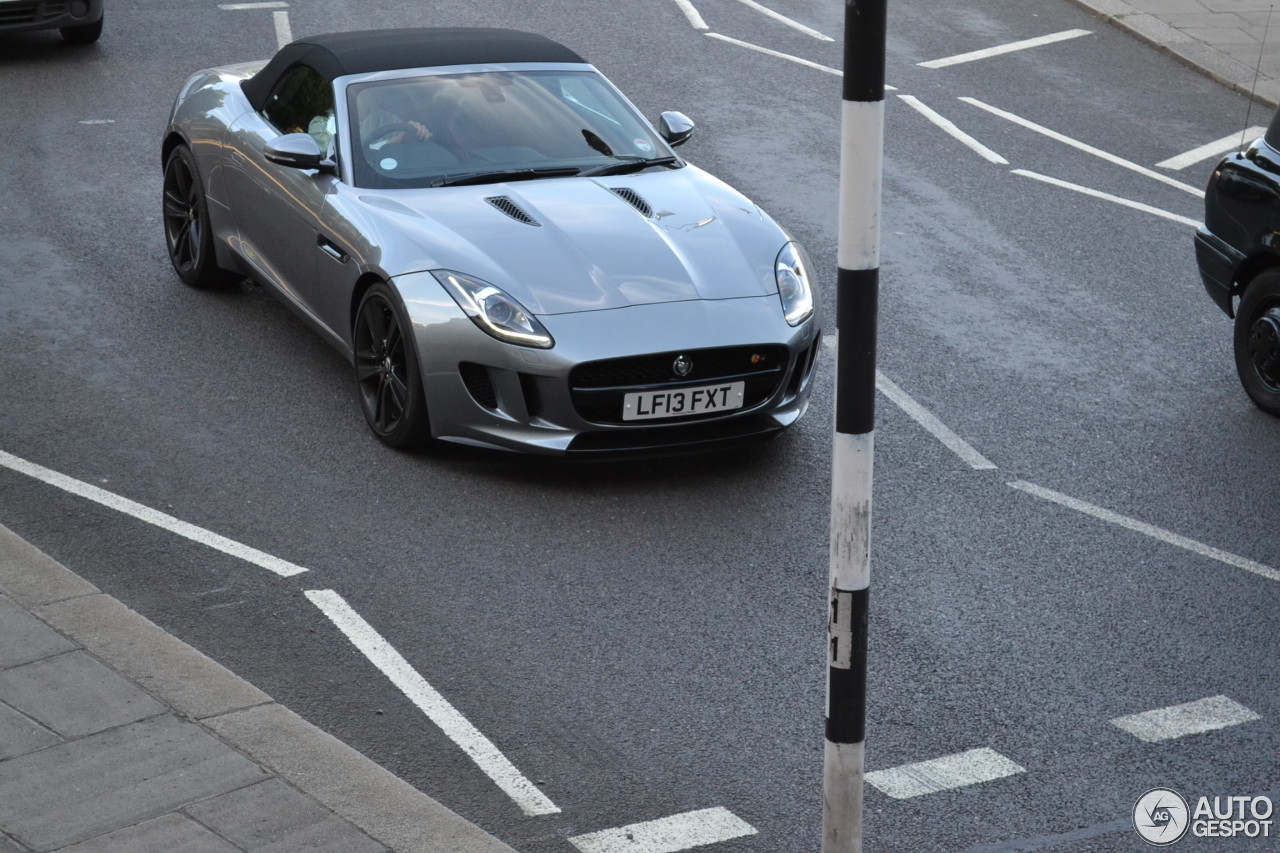 Jaguar F-TYPE S Convertible