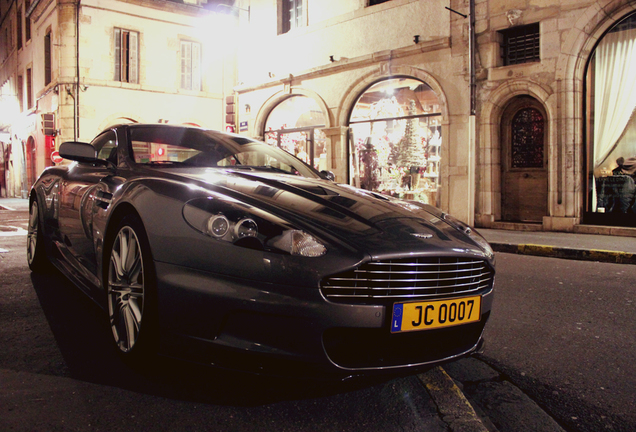 Aston Martin DBS