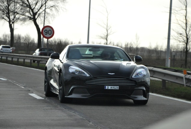 Aston Martin Vanquish 2013