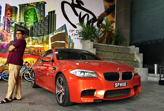 BMW M5 F10 2011