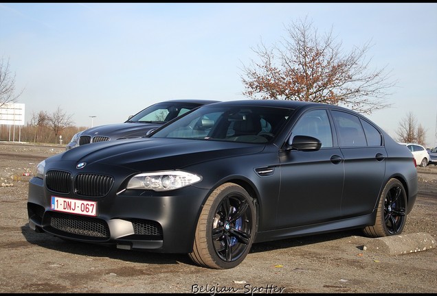 BMW M5 F10 2011