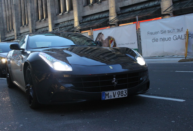 Ferrari FF