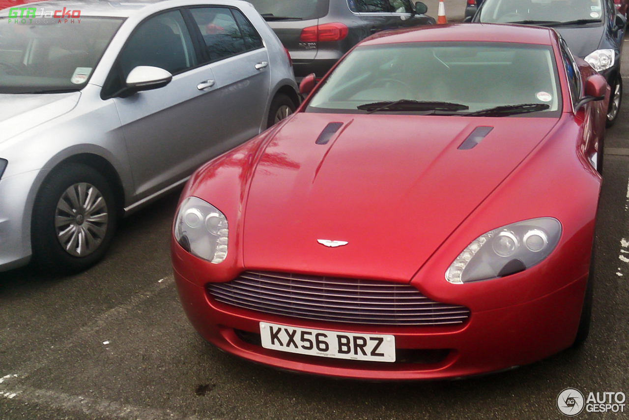 Aston Martin V8 Vantage