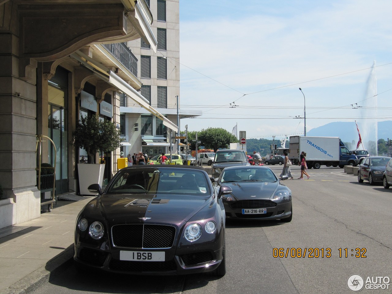 Bentley Continental GTC V8