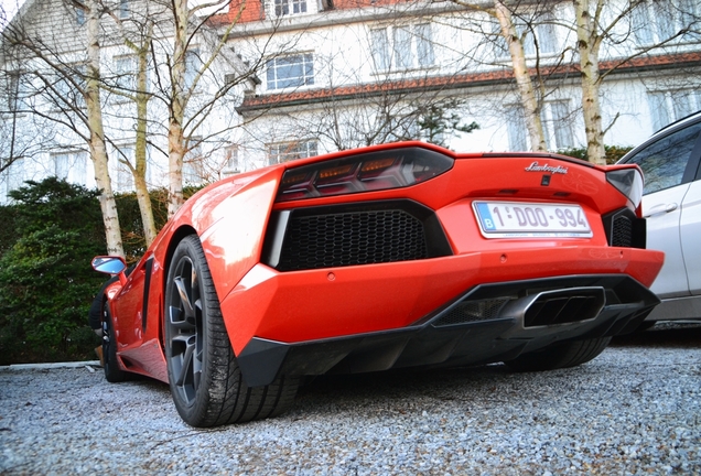 Lamborghini Aventador LP700-4