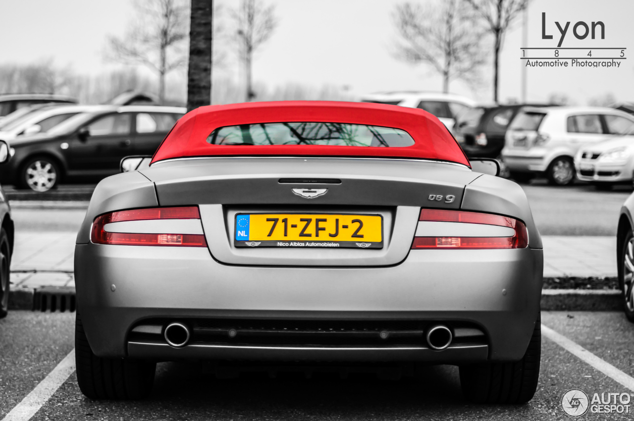 Aston Martin DB9 Volante