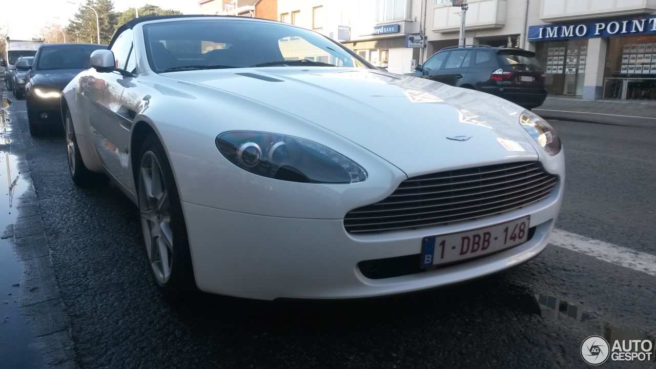 Aston Martin V8 Vantage Roadster