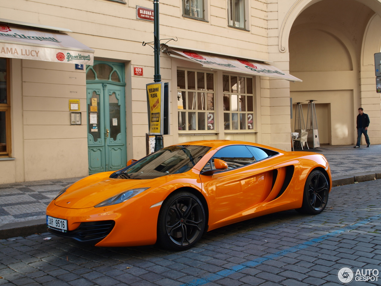 McLaren 12C