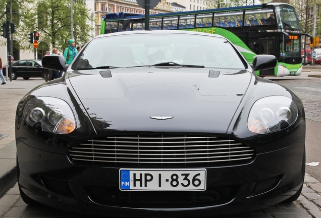 Aston Martin DB9