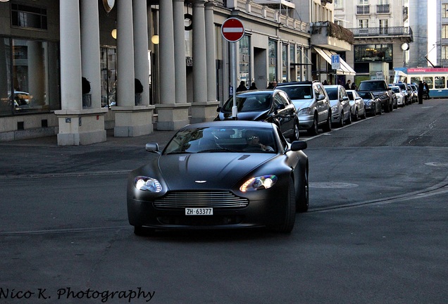 Aston Martin V8 Vantage