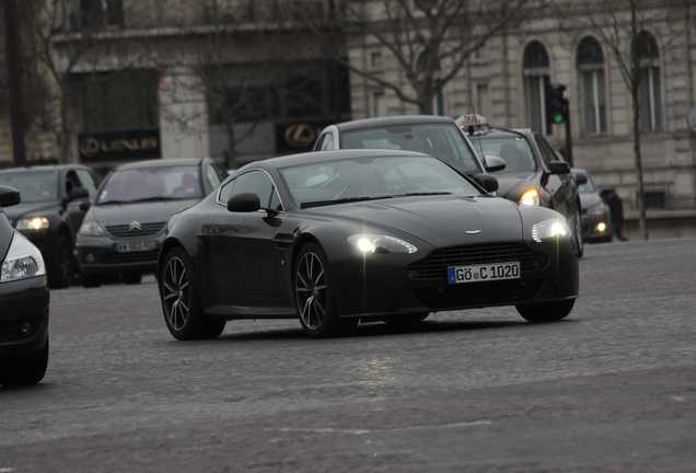 Aston Martin V8 Vantage S