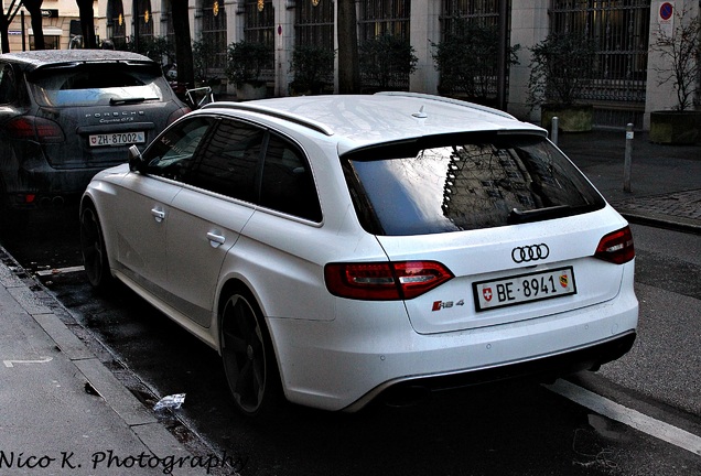 Audi RS4 Avant B8