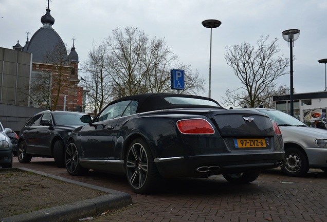 Bentley Continental GTC V8