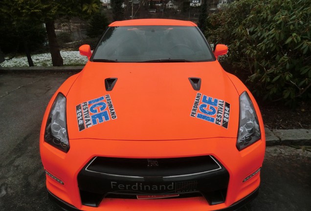 Nissan GT-R 2013