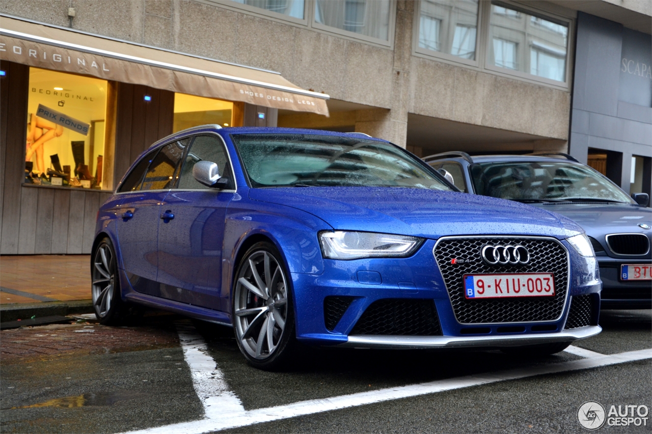 Audi RS4 Avant B8