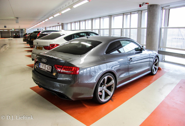 Audi RS5 8T